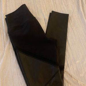 Brand new black & mesh alo leggings, full length
